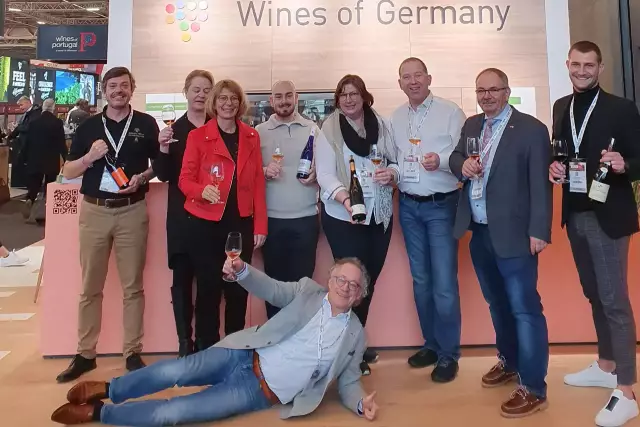 Wine Paris & Vinexpo 2022: DWI-Team und Aussteller