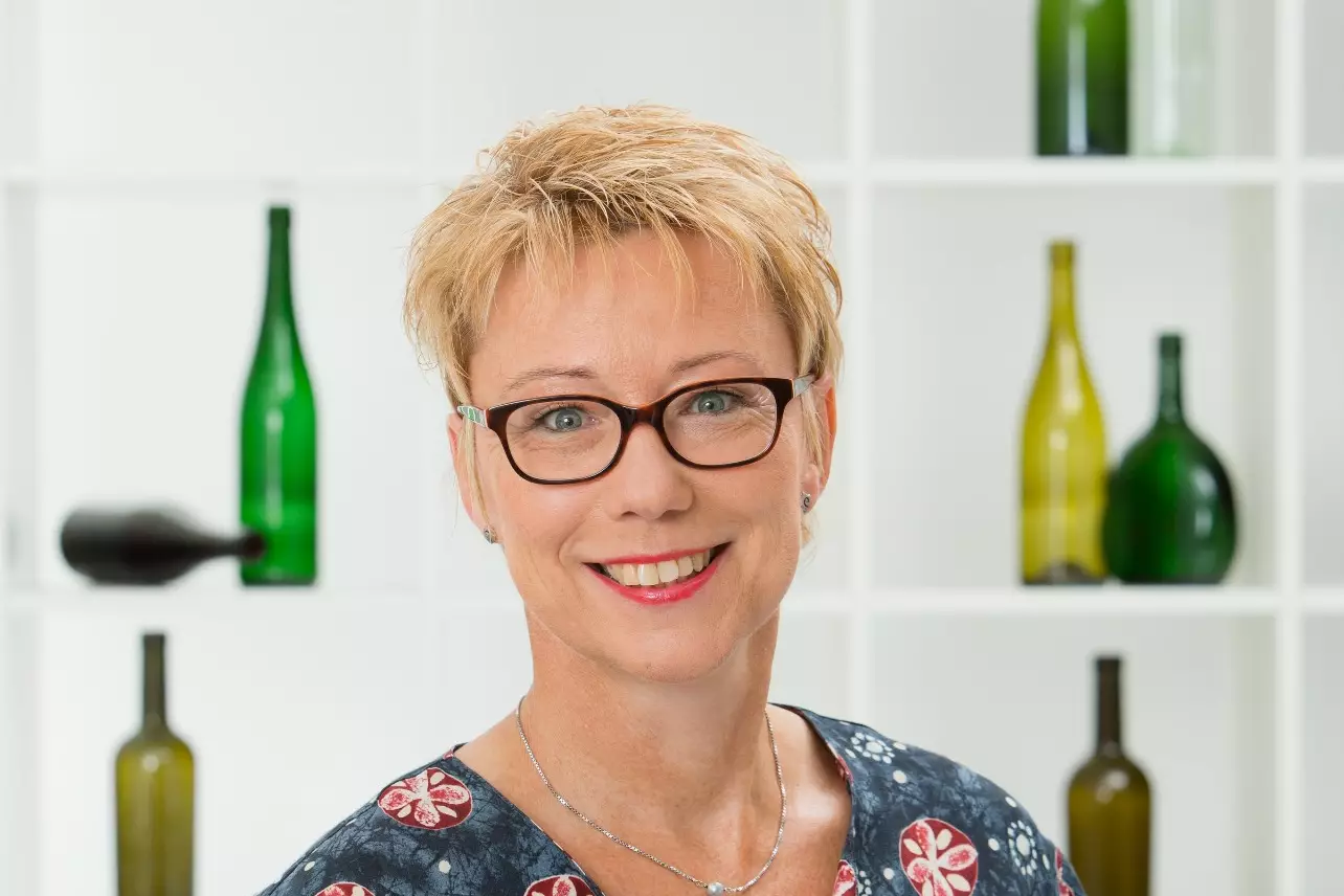 Pia Johannson, Ressortleitung Onlinekommunikation, Deutscher Weinfonds, Deutsches Weininstitut
